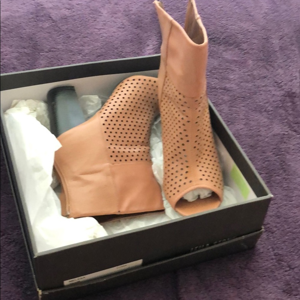 Melesa Cork Ankle Boot